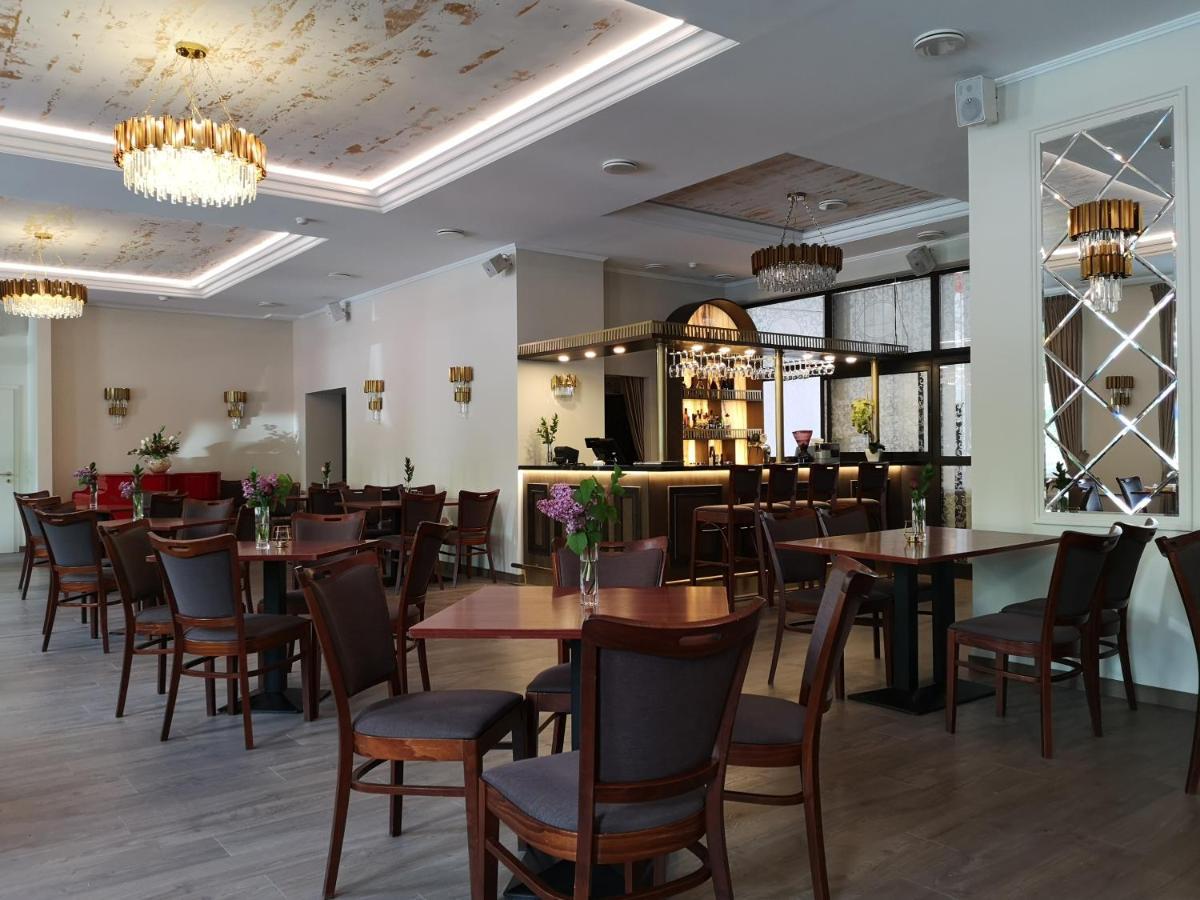 Pan Tadeusz Hotel VNO Eksteriør billede