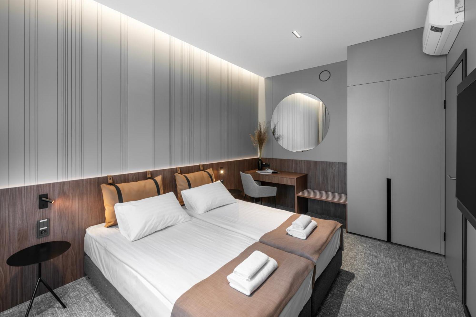 Pan Tadeusz Hotel VNO Eksteriør billede