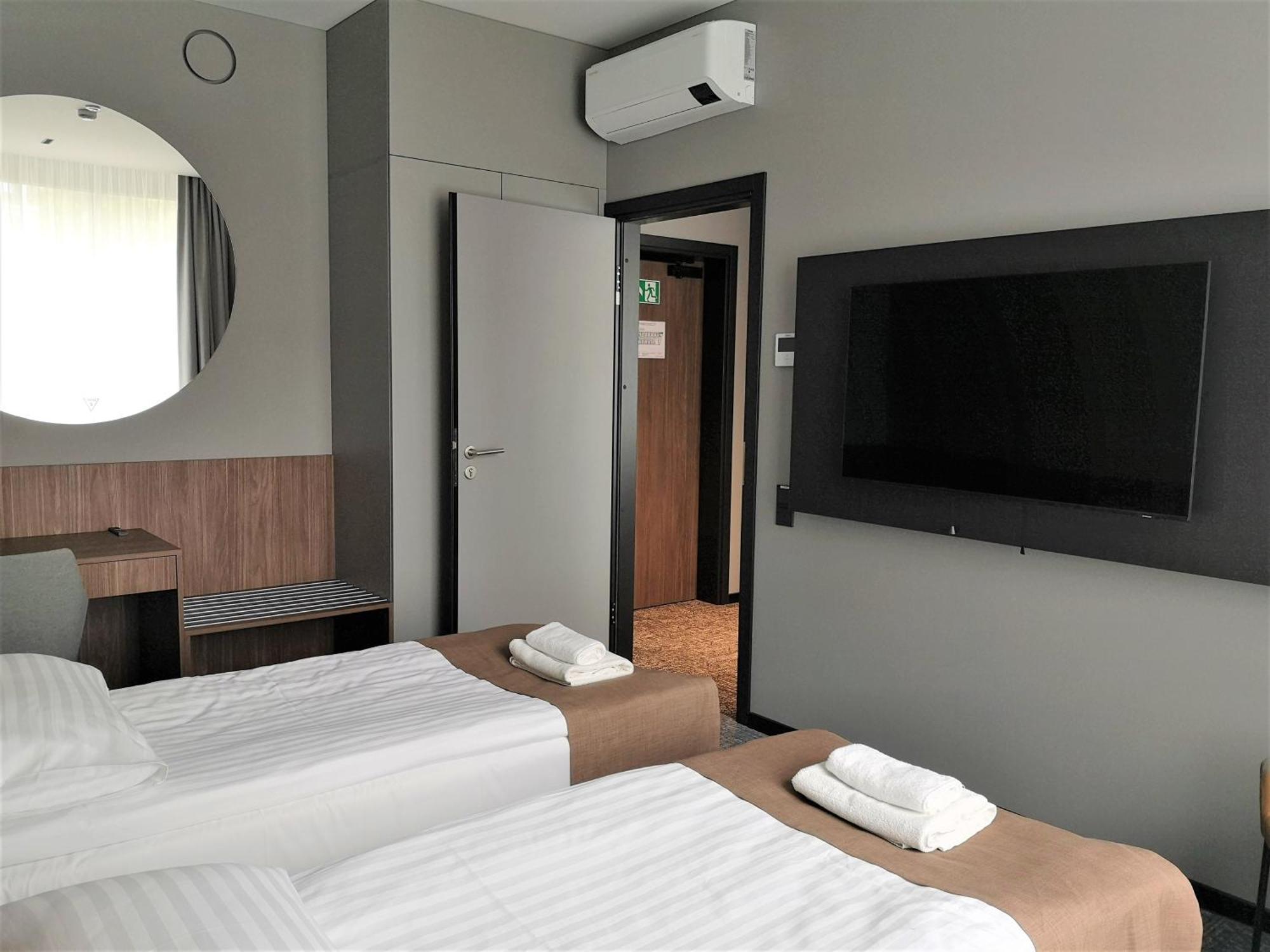 Pan Tadeusz Hotel VNO Eksteriør billede